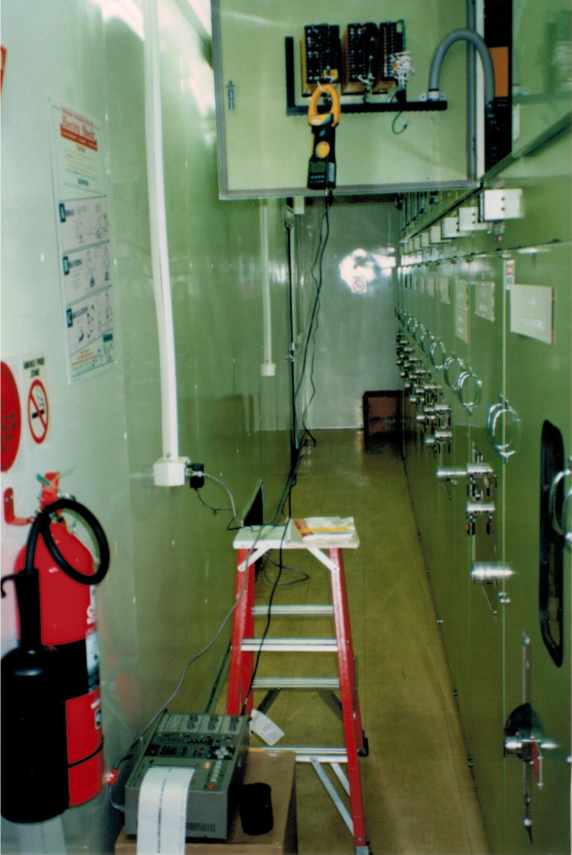 Commissioning 25kV switchboard